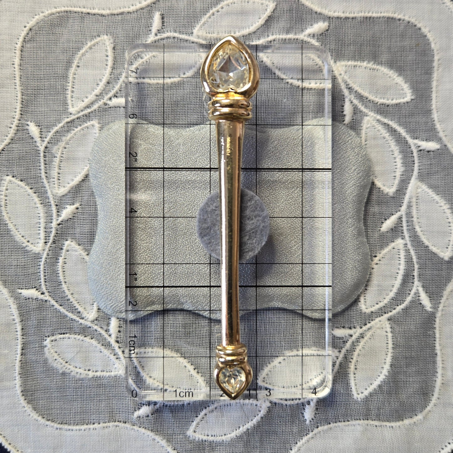 Brooch - Grosse Clear Crystal Hearts Bar Brooch