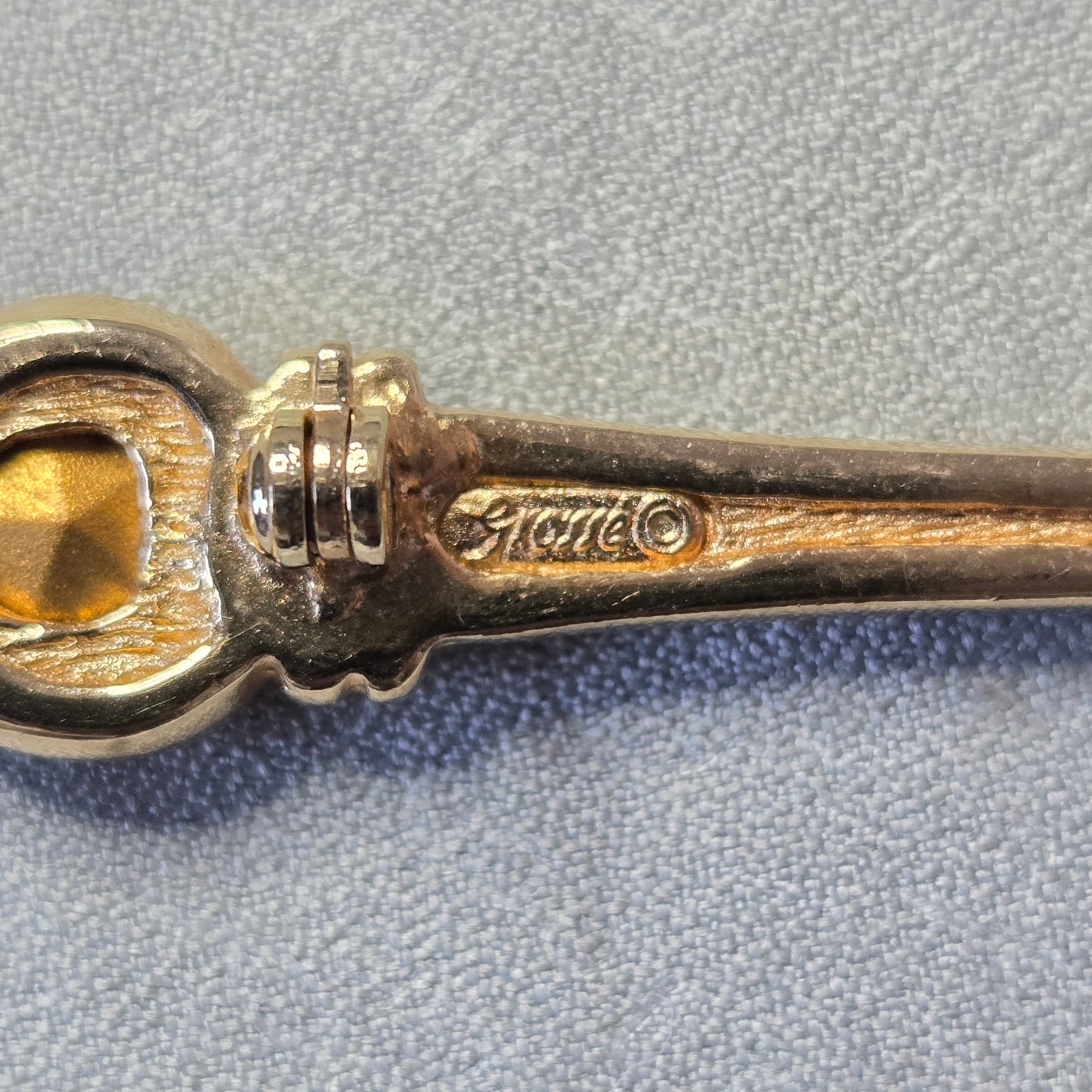 Brooch - Grosse Clear Crystal Hearts Bar Brooch