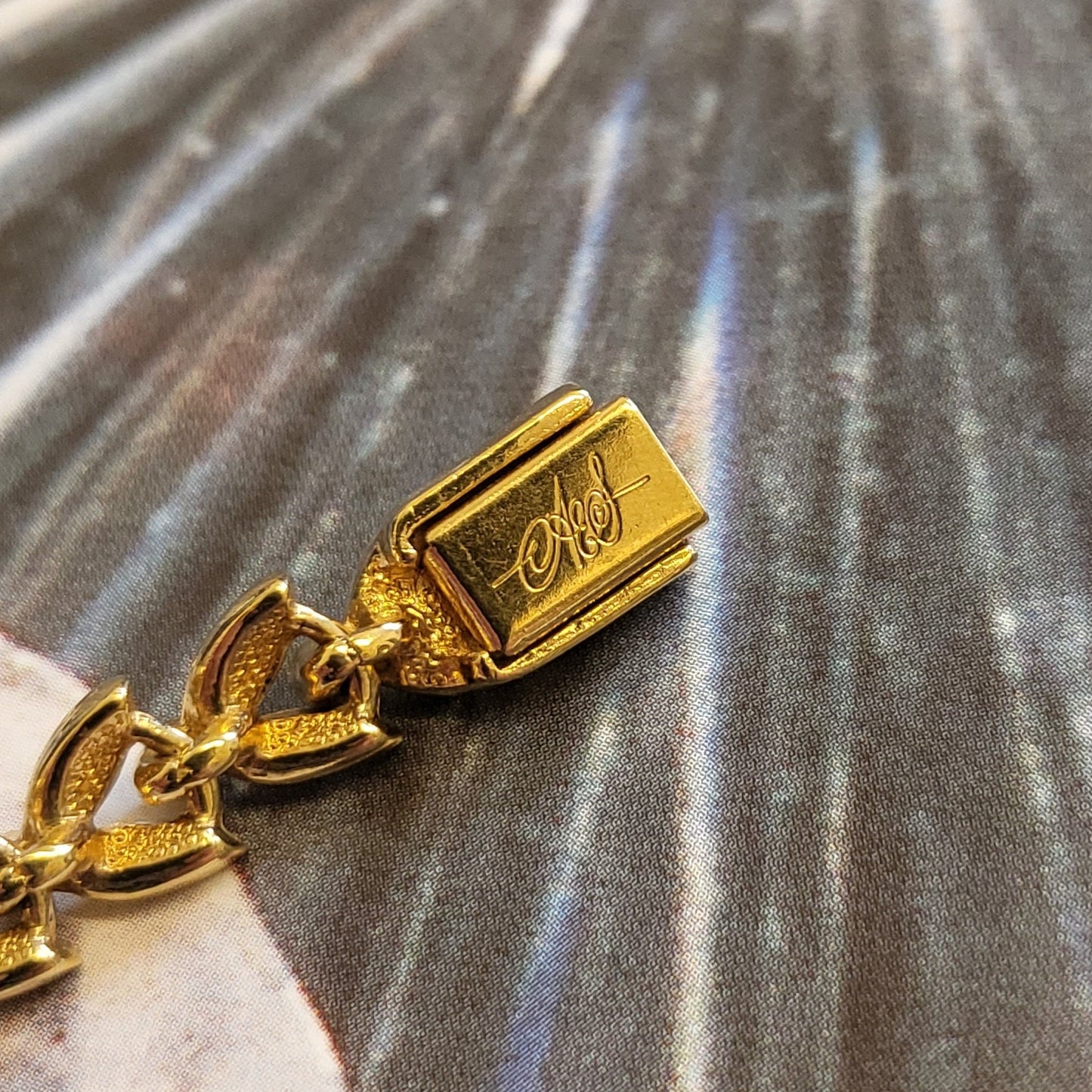 Bracelet - Attwood and Sawyer Crystal Leaf Link Bracelet