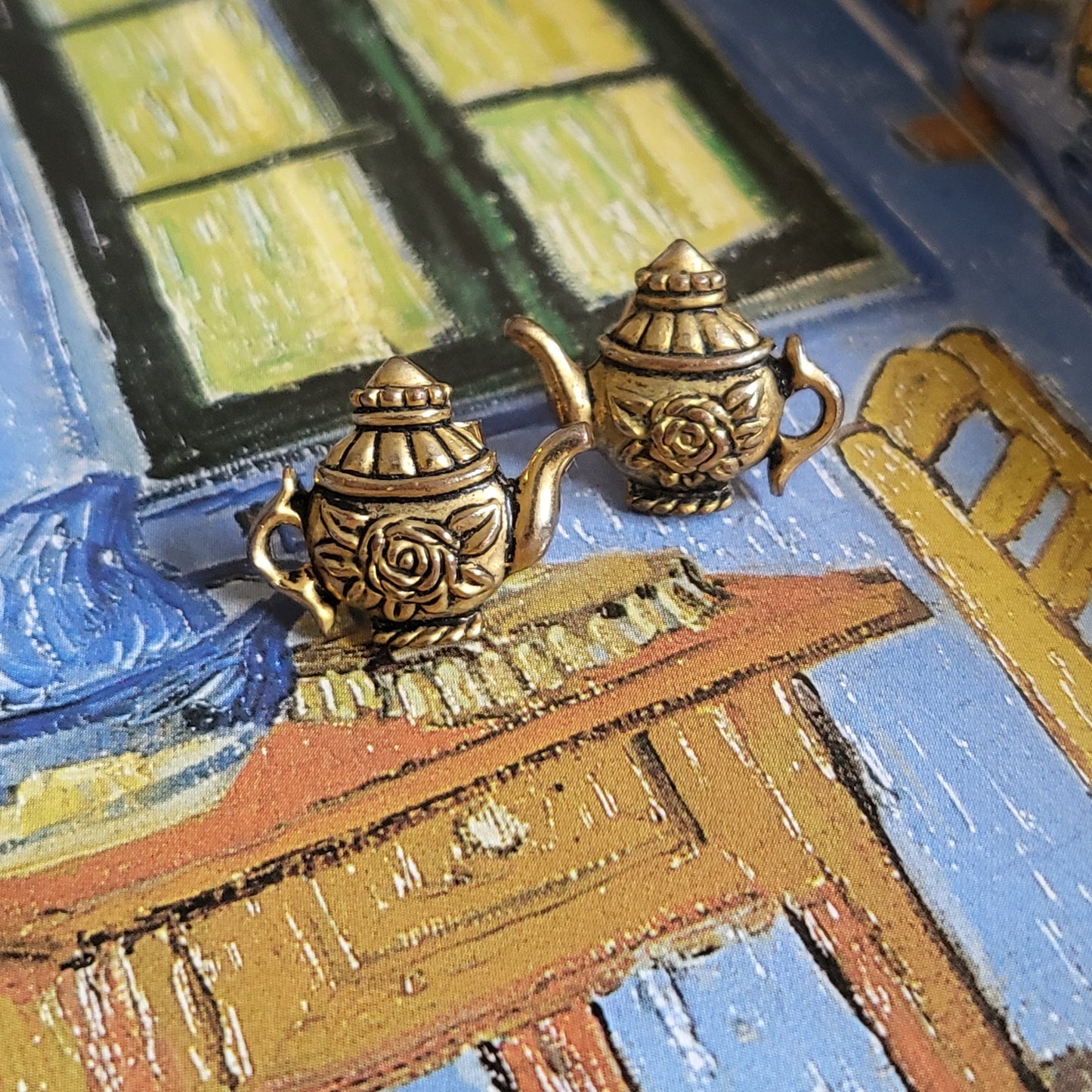 Posts - Vintage Teapot Stud Earrings