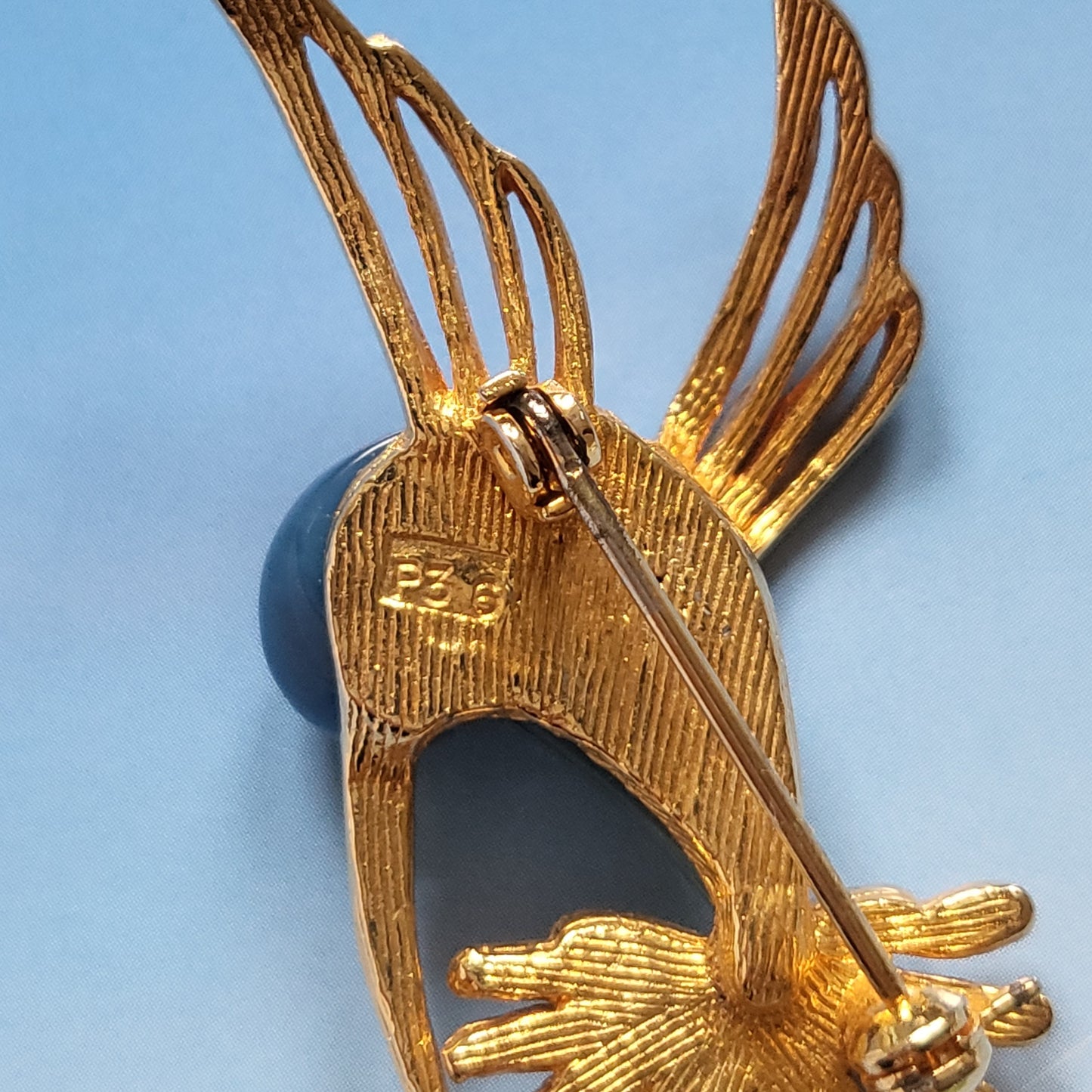 Brooch - Sphinx Blue Lucite Body Hummingbird Brooch