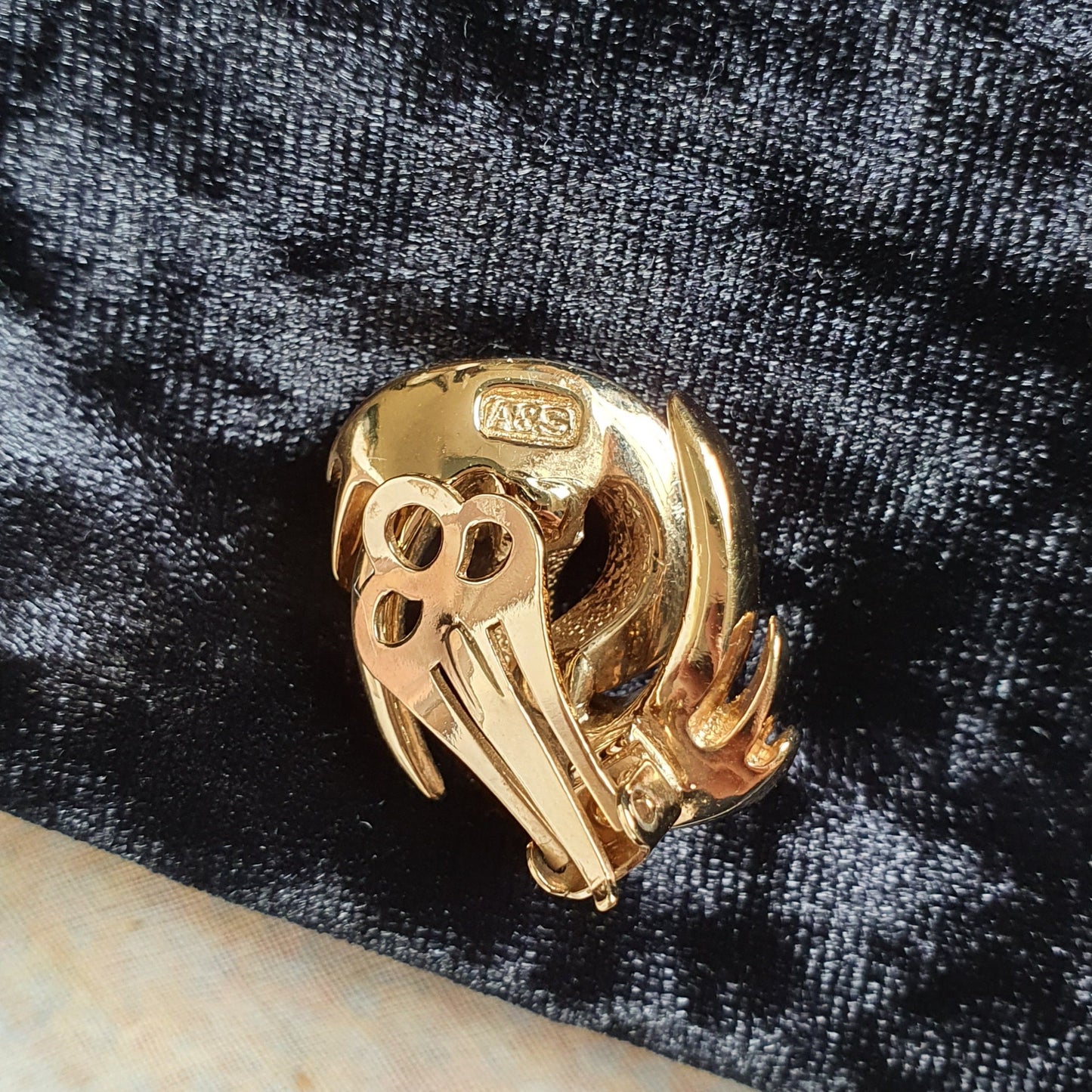 Clip on - Attwood and Sawyer Blue and Clear Crystals Swirl Clip On Earrings