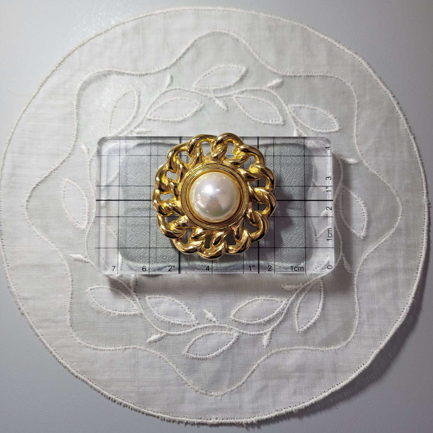 Clip on - Sphinx Statement Pearl Clip on Earrings