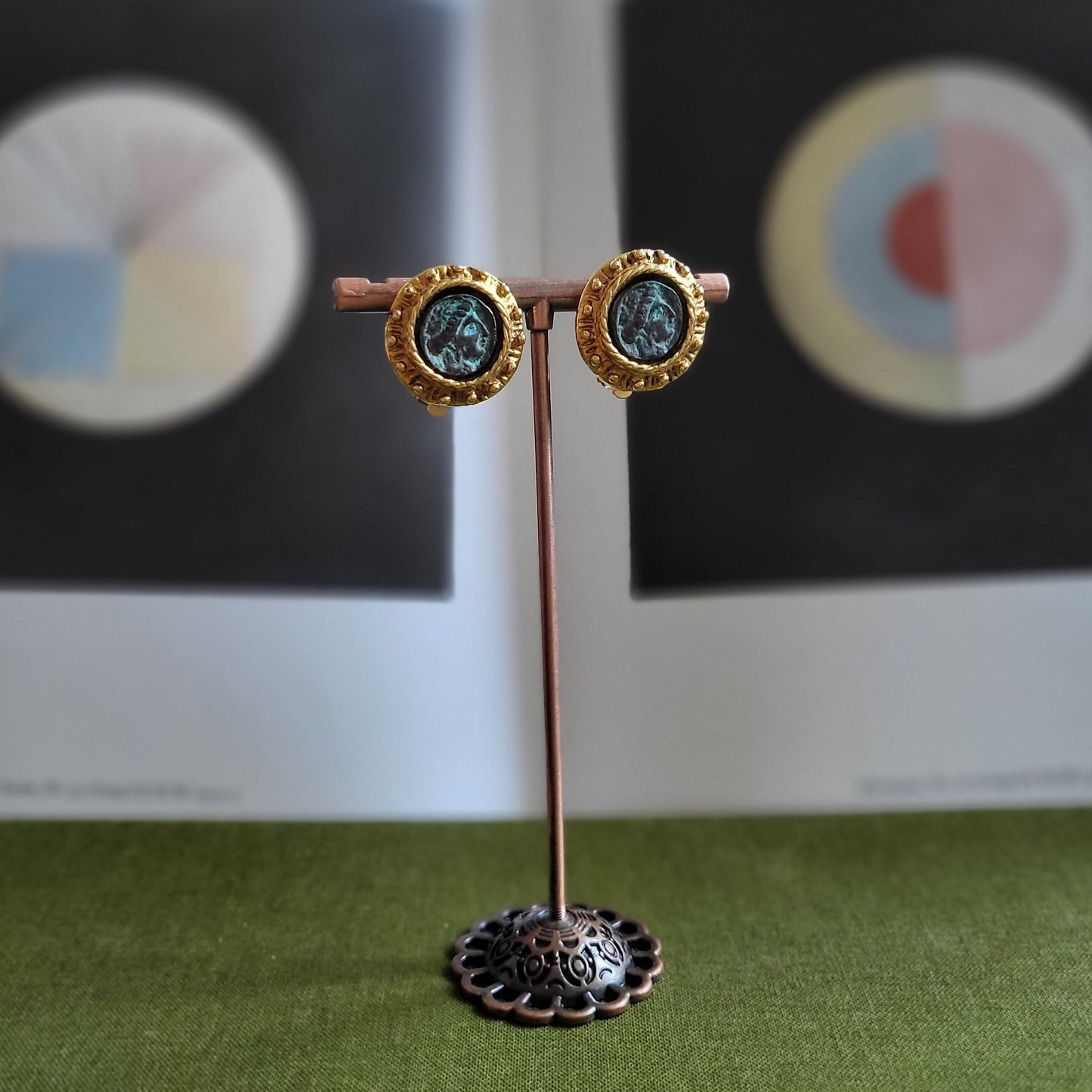 Clip on - Marie Victoire Kamer Roman Coin Earrings