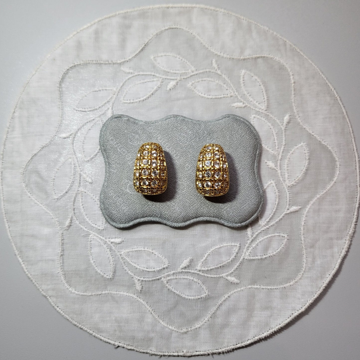 Clip on - Swarovski Crystal Cluster Clip On Earrings