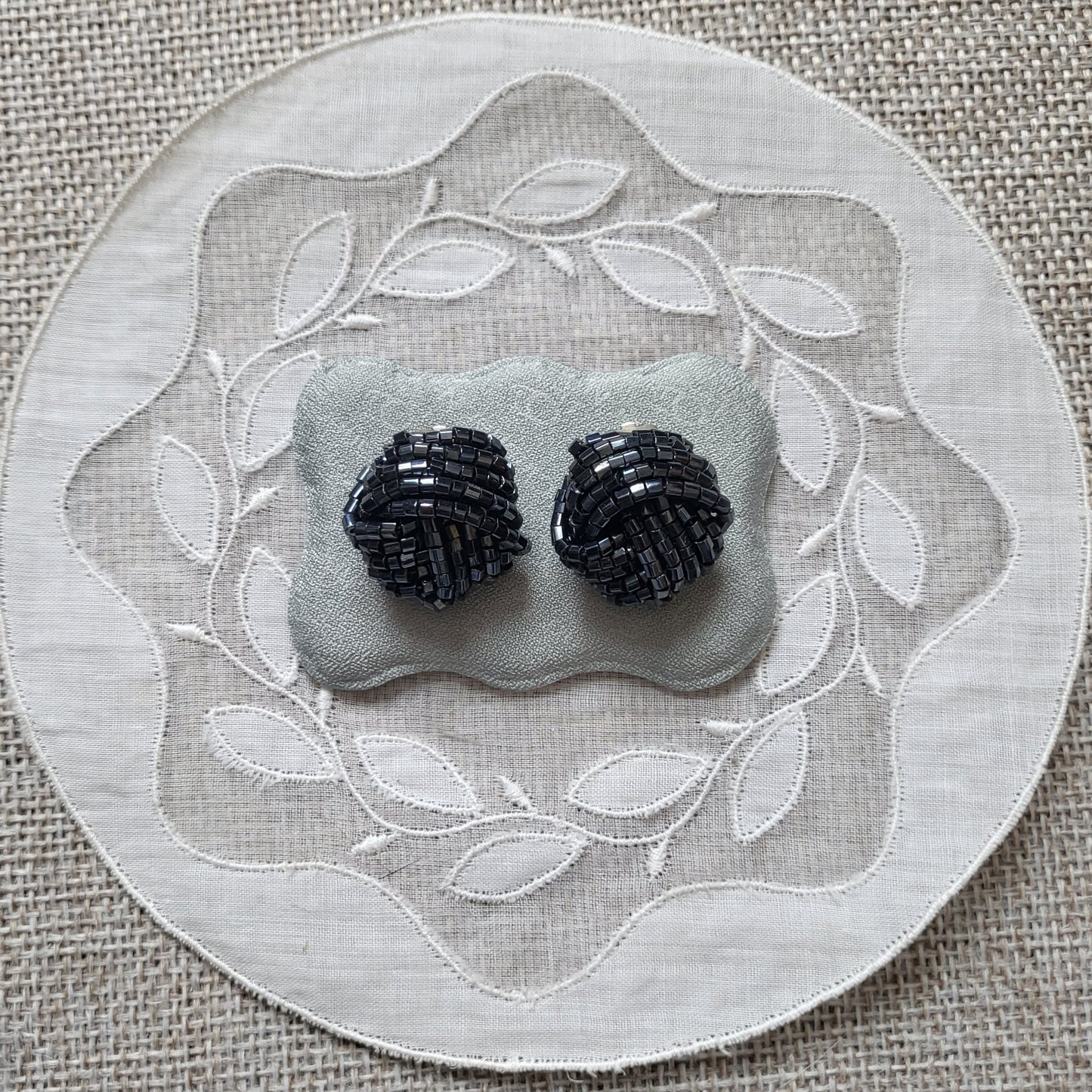 Clip on - Hematite Beads Knot Clip On Earrings