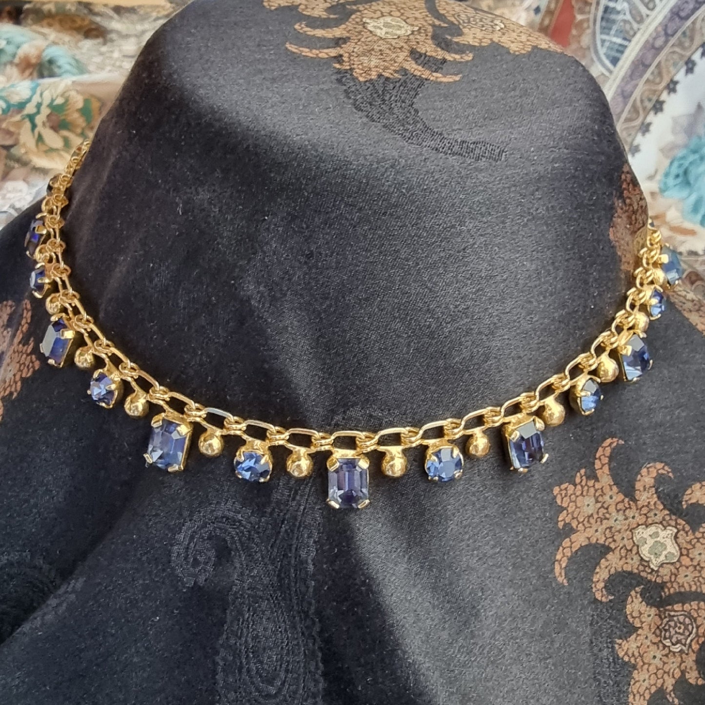 Necklace - Blue Crystals Chain Necklace