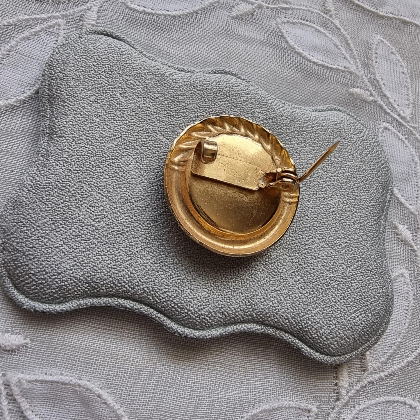 Brooch - Small Orange Cameo Brooch
