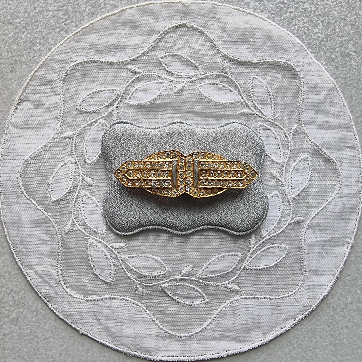 Brooch - Sphinx Gold Crystal Buckle Brooch