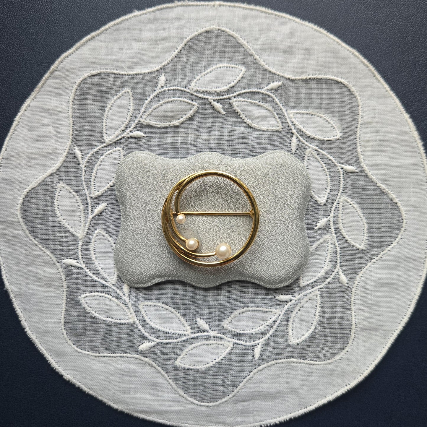 Brooch - Monet Pearl Wreath Brooch