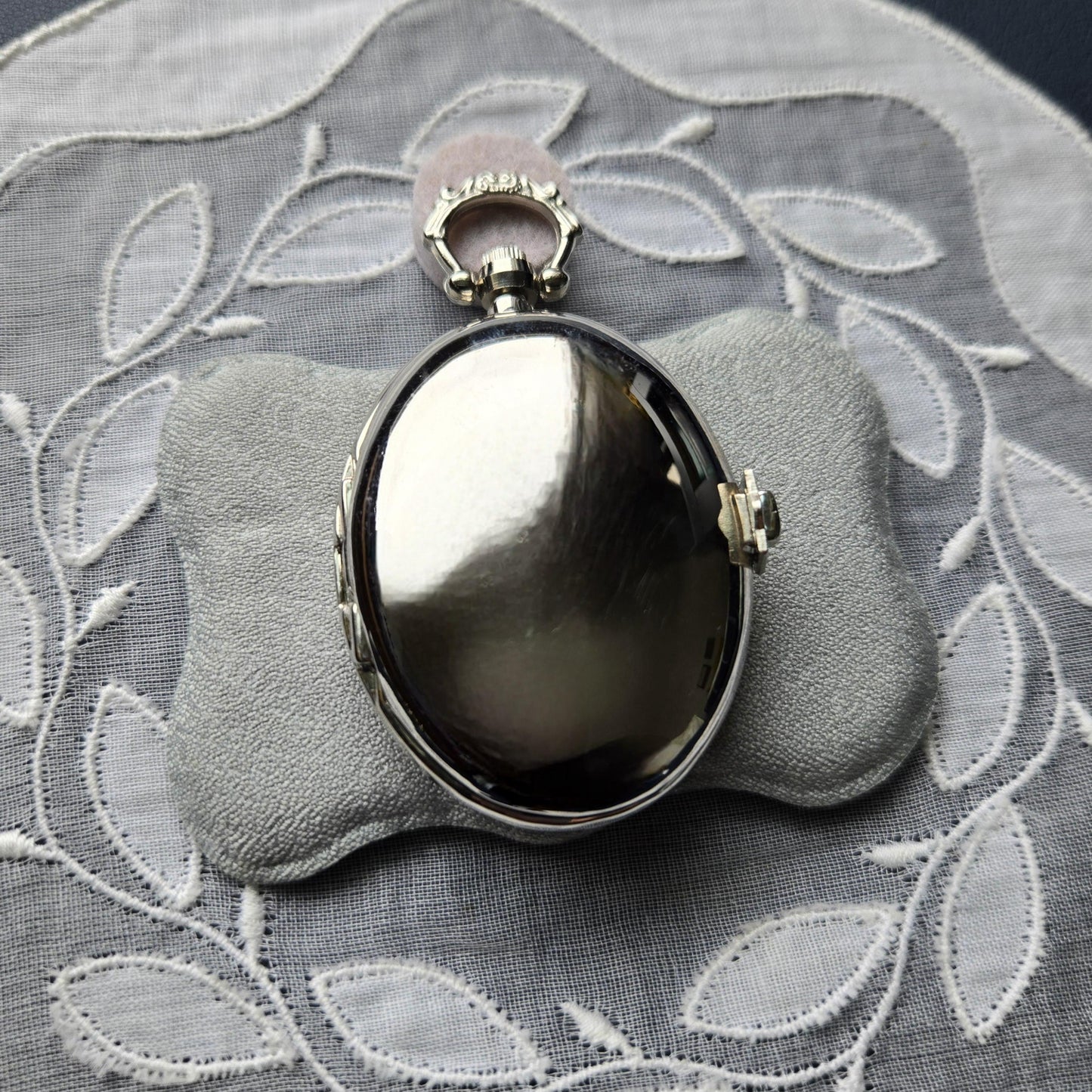 Pocket Watch - Silver Tone Polished Pebble Pocket Watch