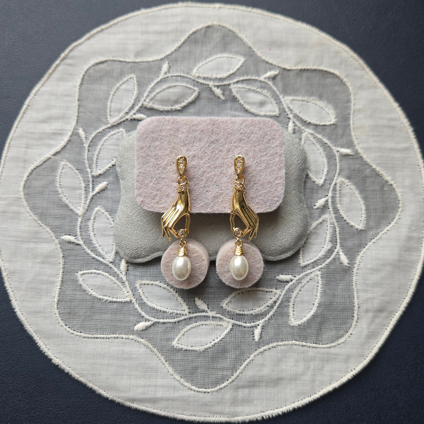 Posts - Crystals and Pearl Hand Drop Earrings