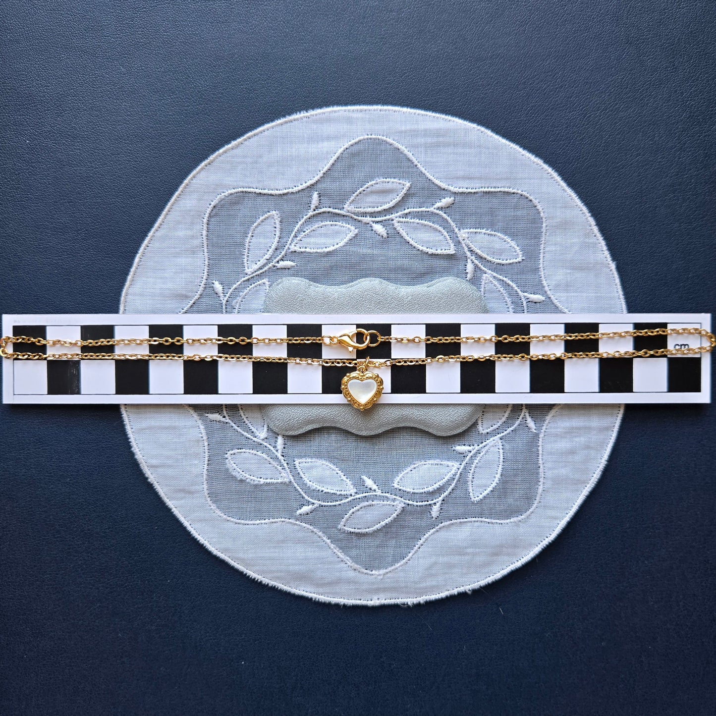 Necklace - Mother of Pearl Heart Pendant Necklace