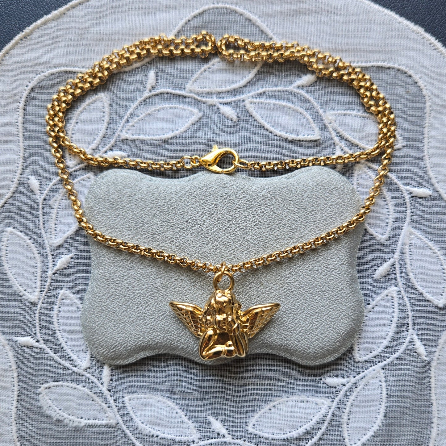 Necklace - Gold Cherub Angel Pendant Necklace