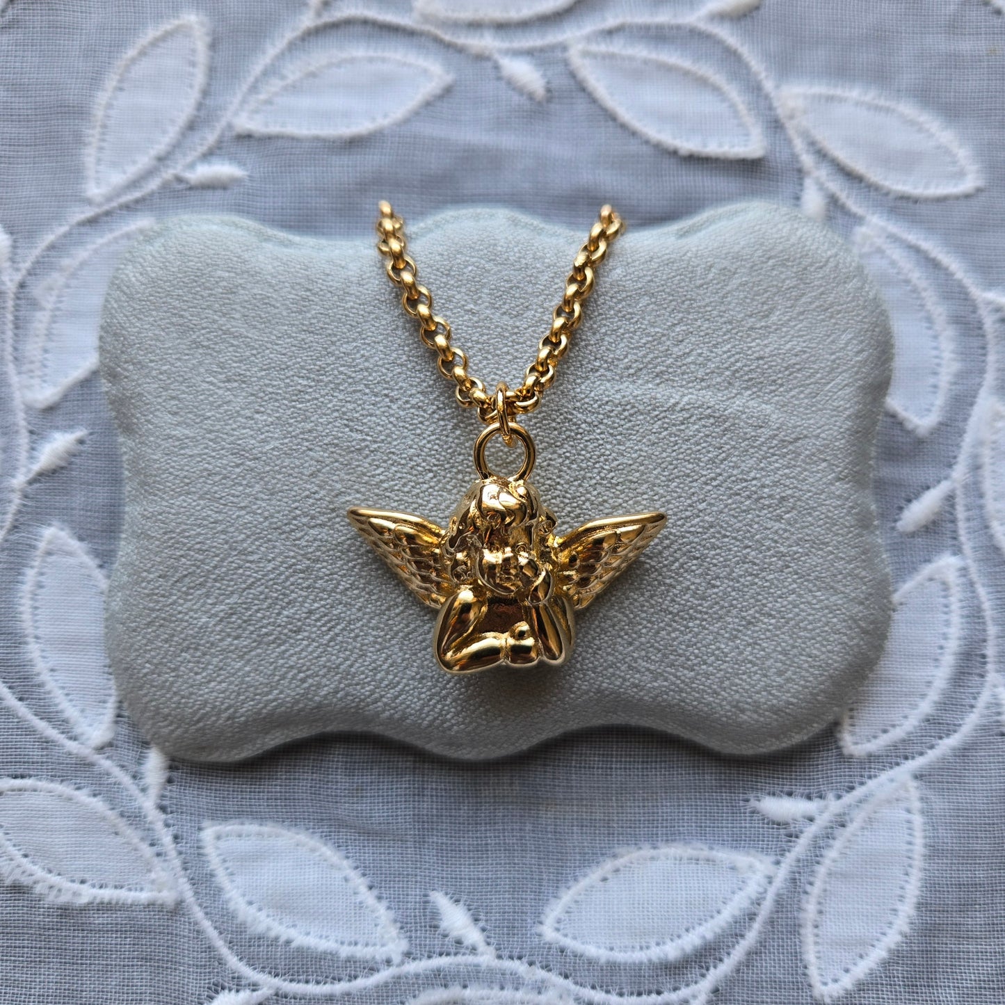 Necklace - Gold Cherub Angel Pendant Necklace