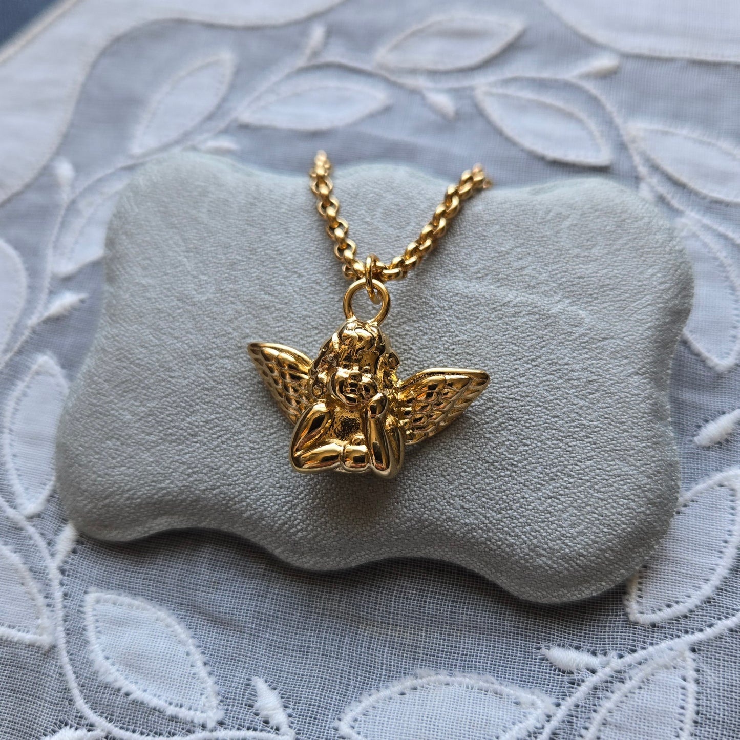 Necklace - Gold Cherub Angel Pendant Necklace