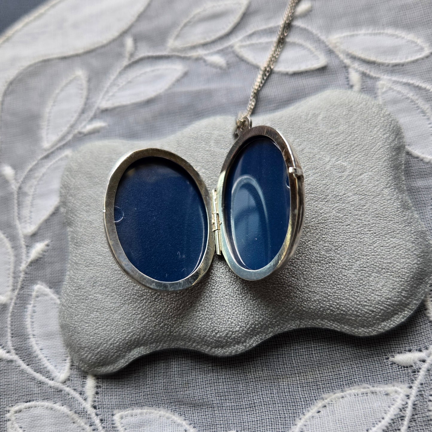 Necklace - Sterling Silver Scroll Engraved Oval Locket Pendant Necklace