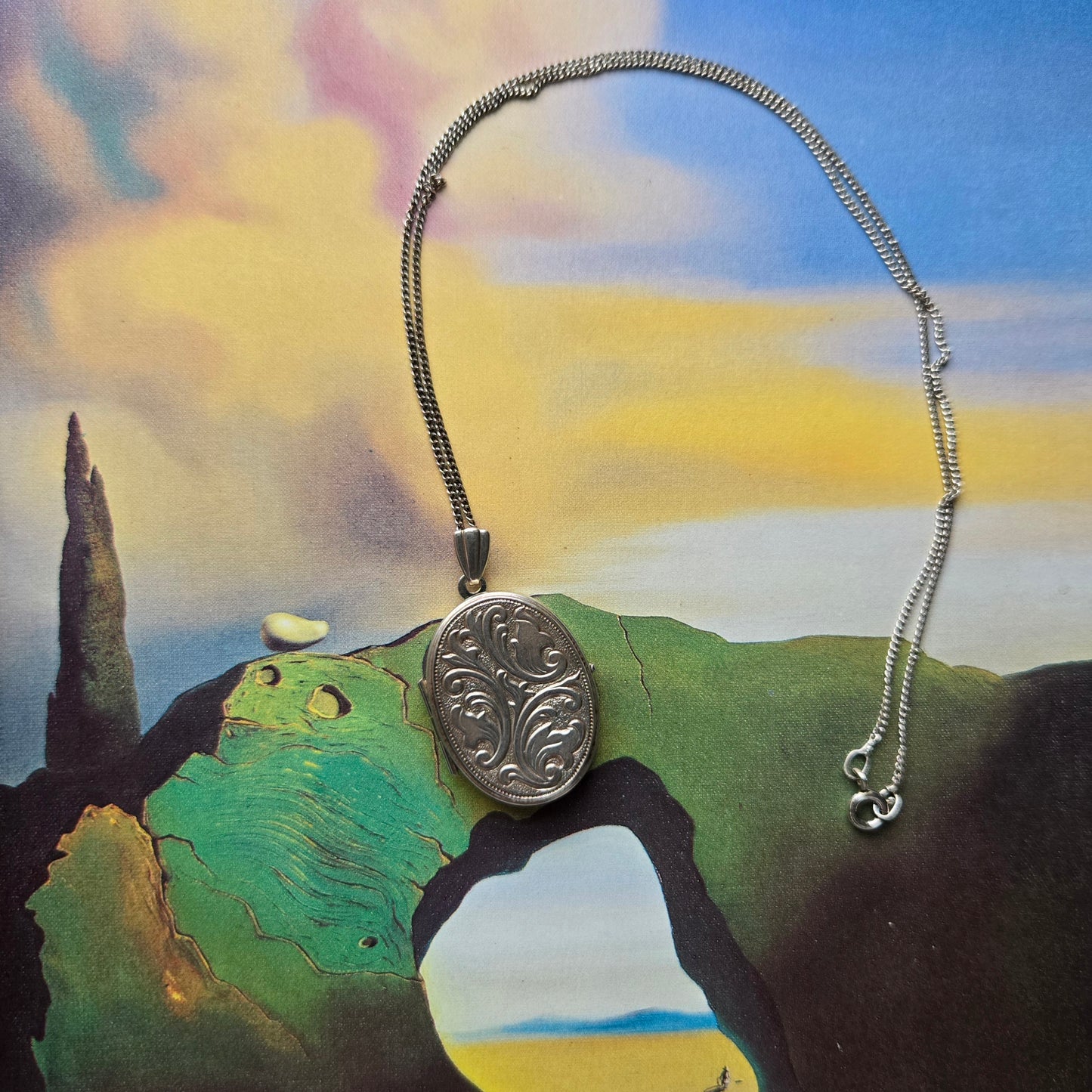 Necklace - Sterling Silver Scroll Engraved Oval Locket Pendant Necklace