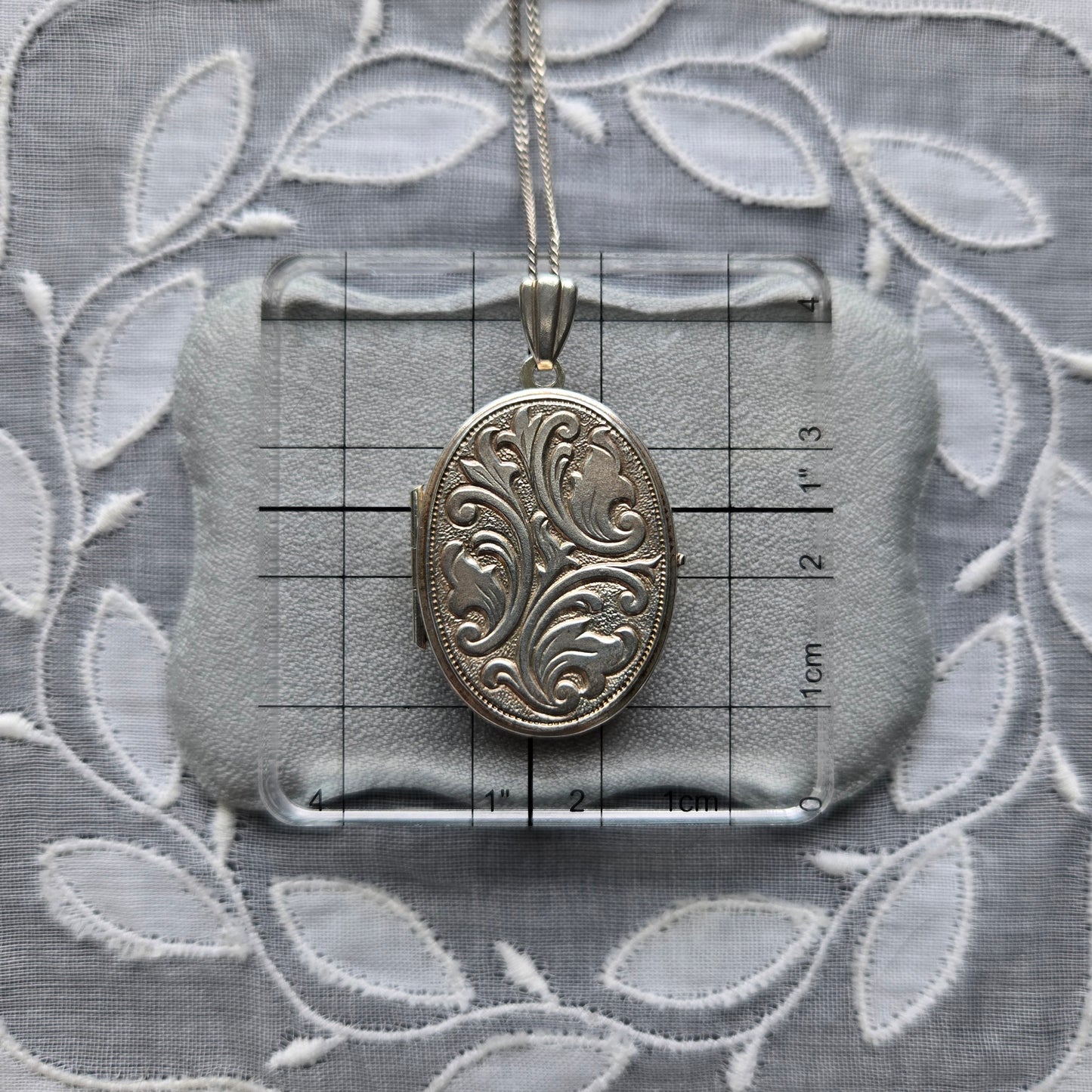 Necklace - Sterling Silver Scroll Engraved Oval Locket Pendant Necklace