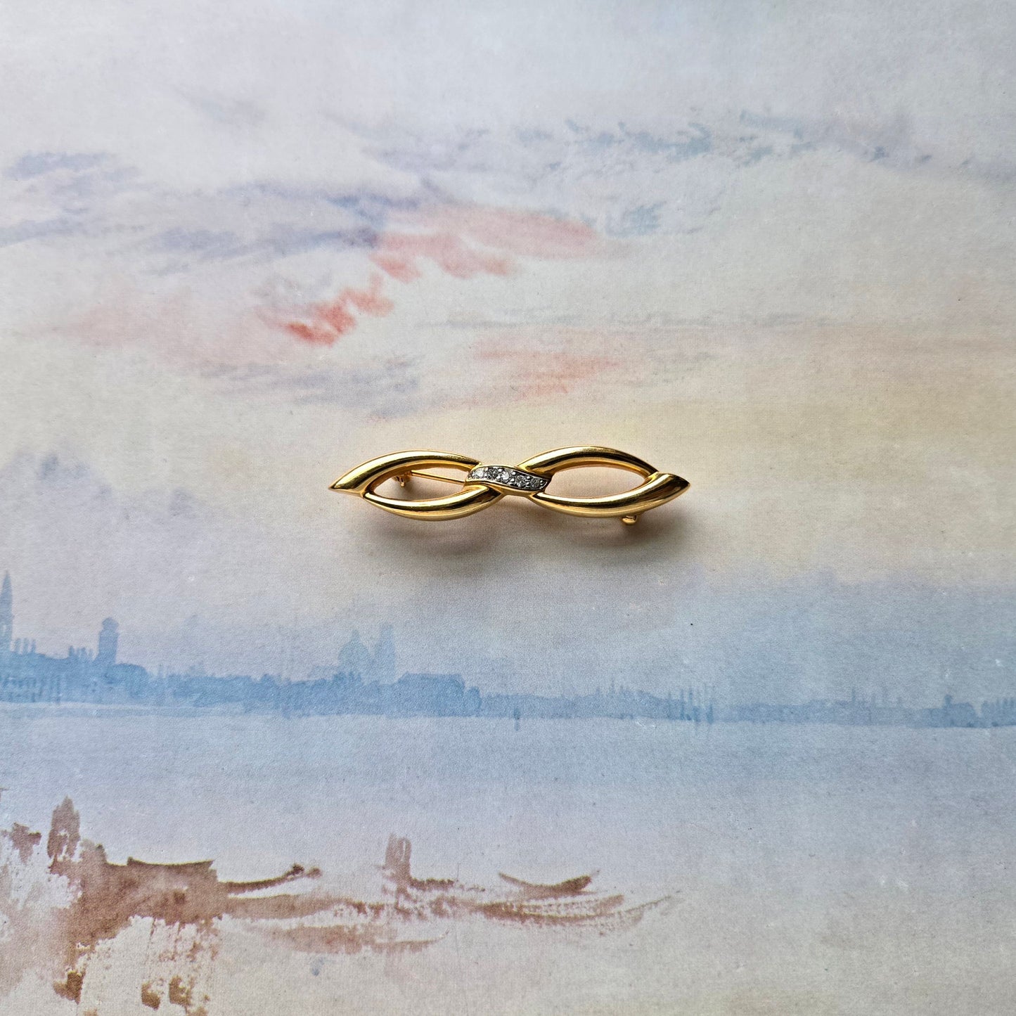 Brooch - Cristalina Gold and Clear Crystals Bow Bar Brooch