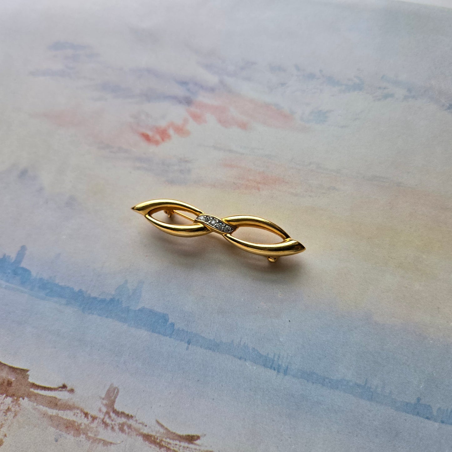 Brooch - Cristalina Gold and Clear Crystals Bow Bar Brooch