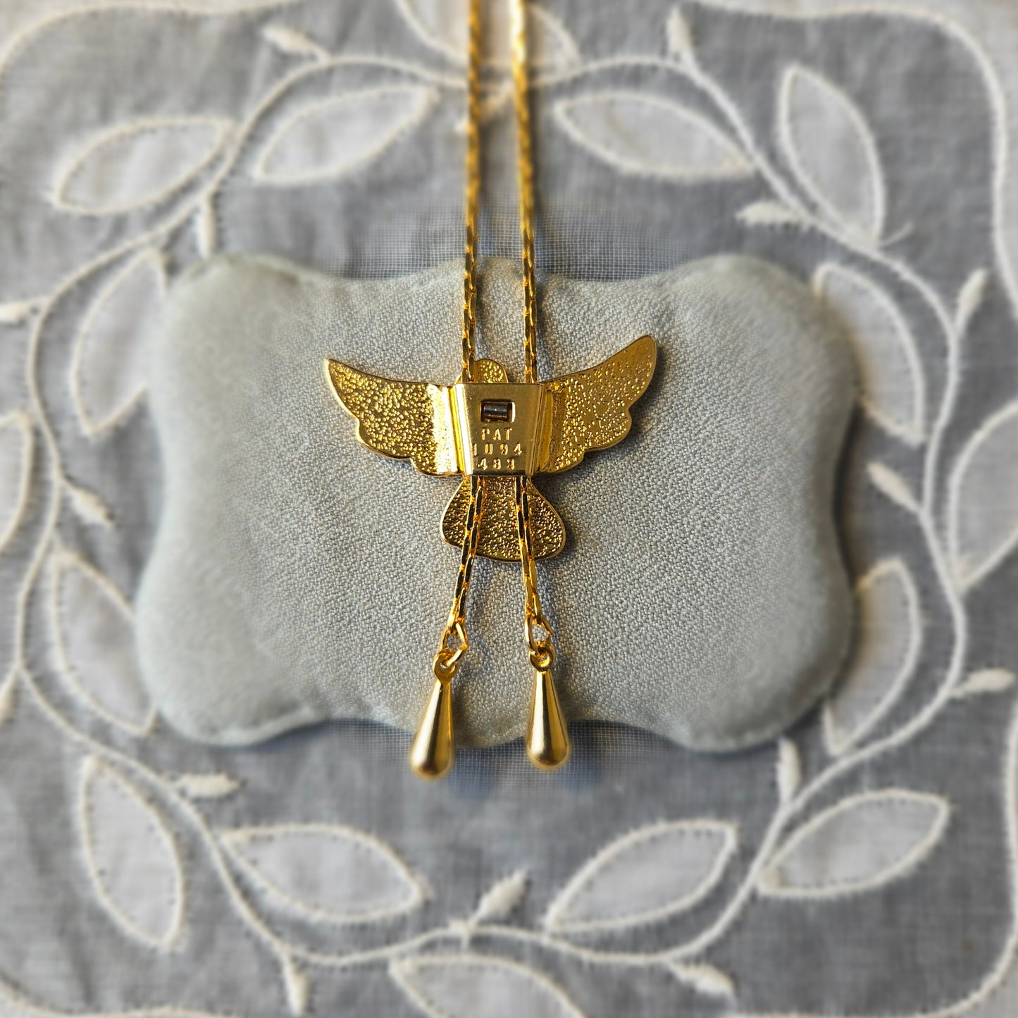 Necklace - Gold Heart Locket Pendant Necklace