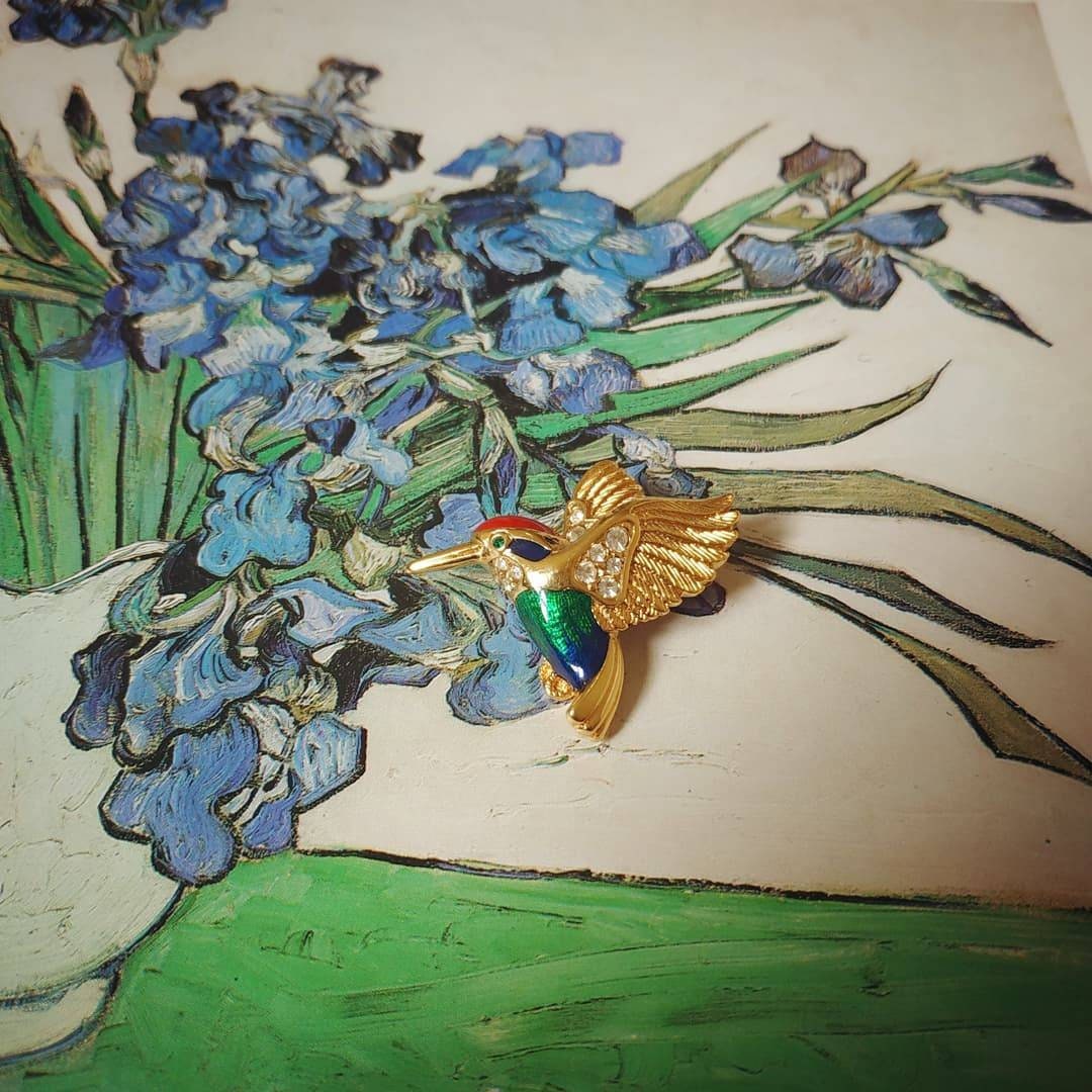 Brooch - Vintage Tropical Humming Bird Colibri Brooch by Attwood and Sawyer