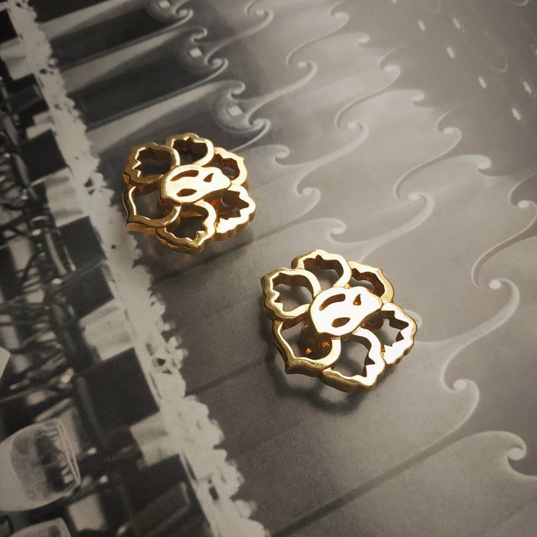 Clip on - Versace Golden Hibiscus Clip on Earrings by Gianni Versace