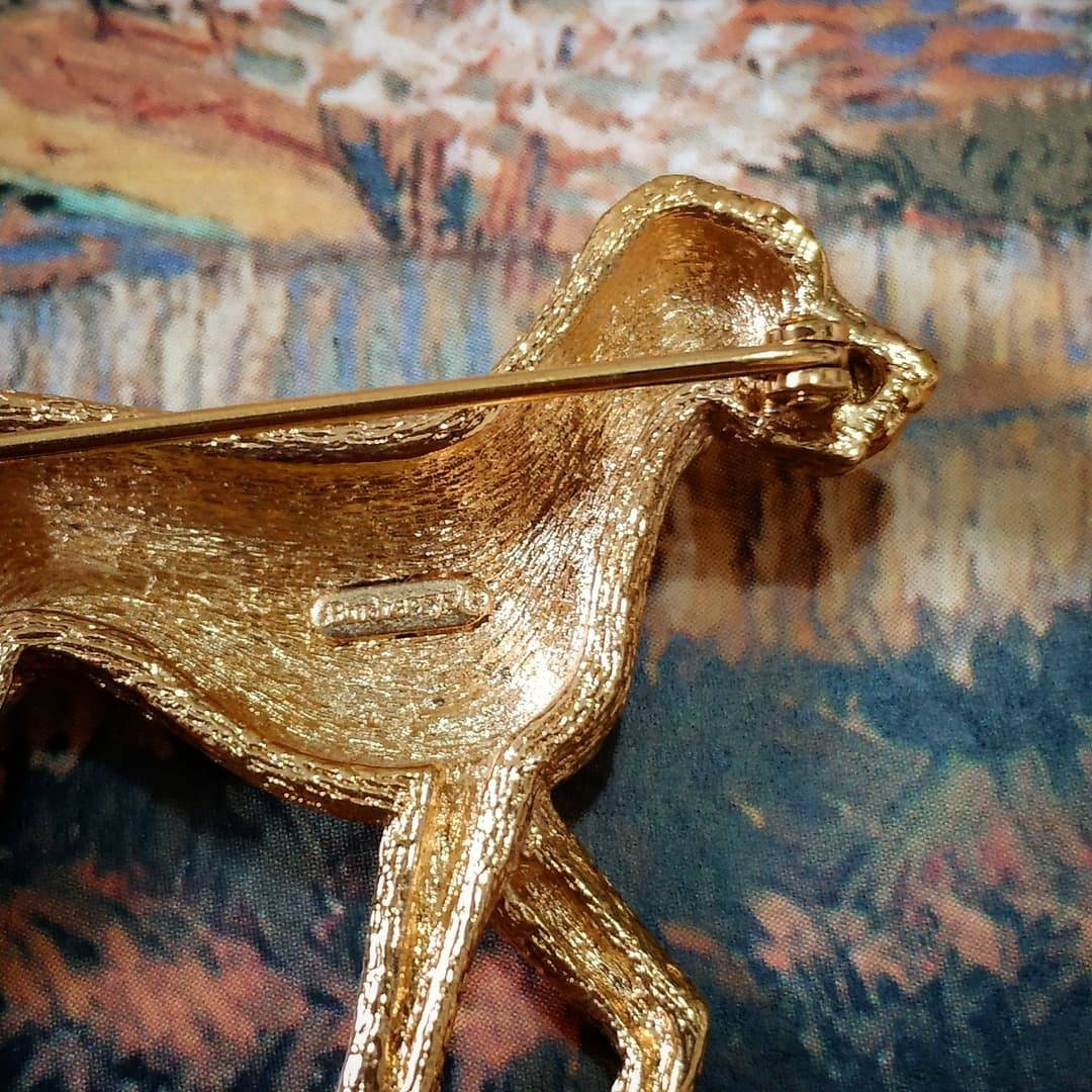 Brooch - Burberry Gold English Foxhound Brooch