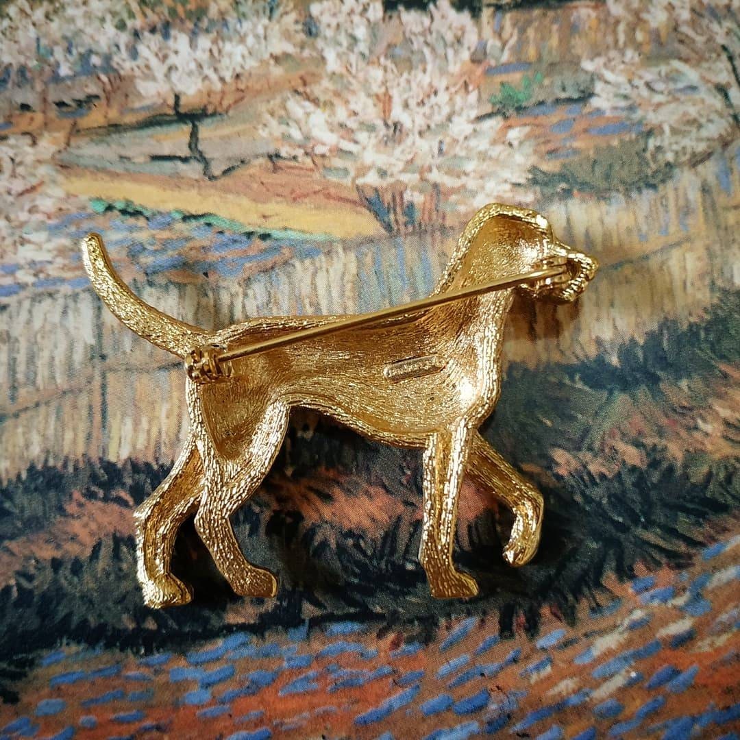 Brooch - Burberry Gold English Foxhound Brooch