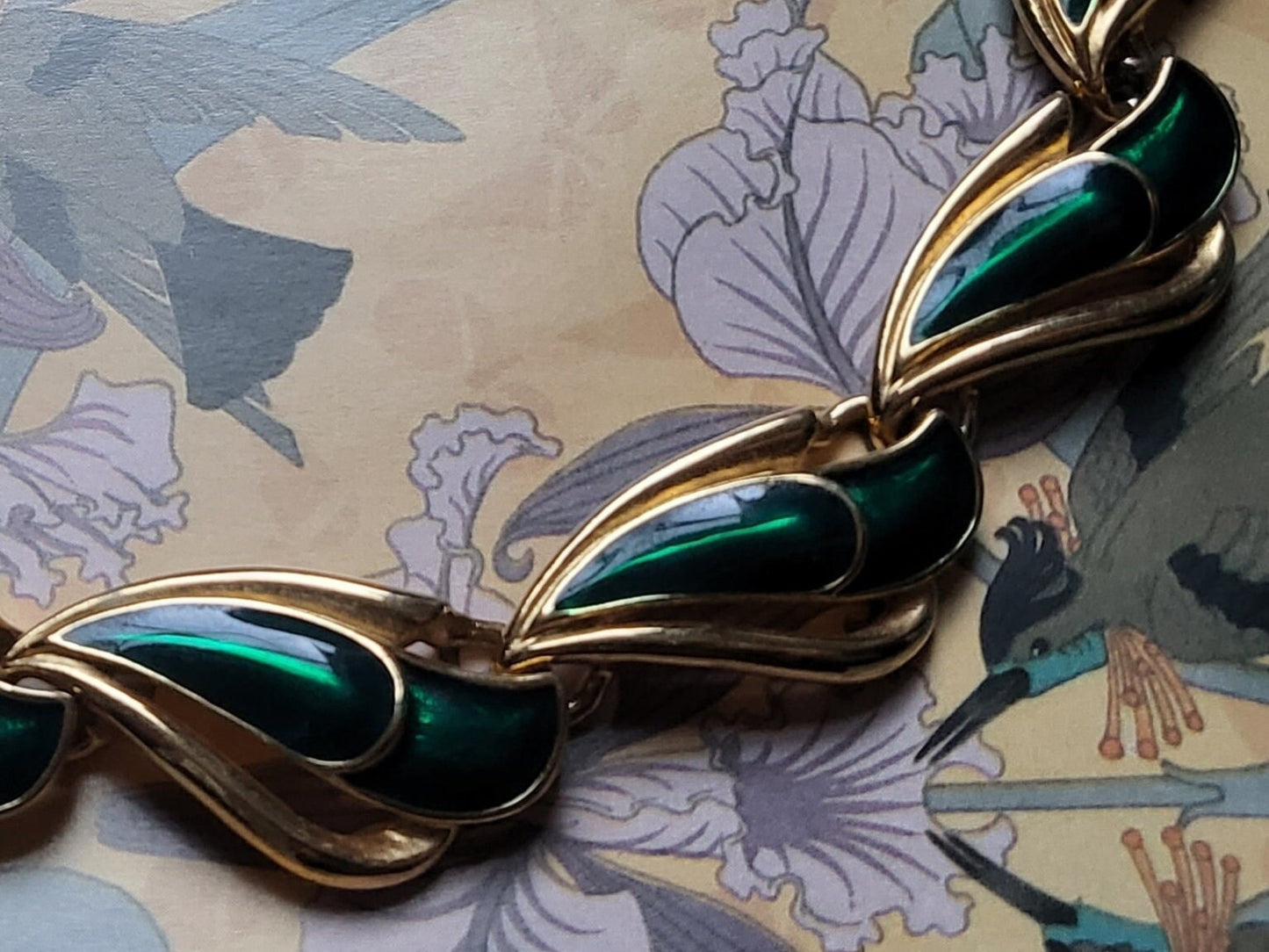 Necklace - Trifari Green Enamel Abstract Leaf Necklace