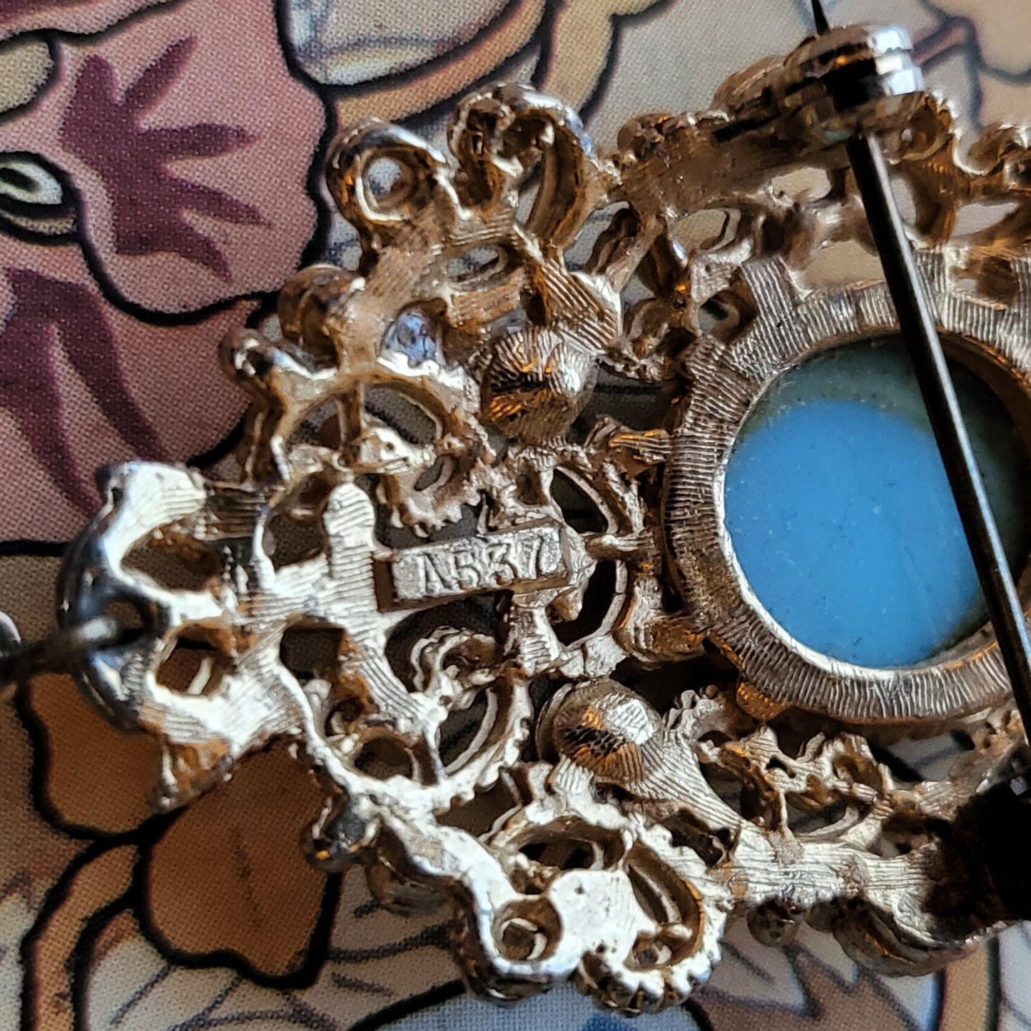 Brooch - Sphinx Turquoise Filigree Pendant Brooch