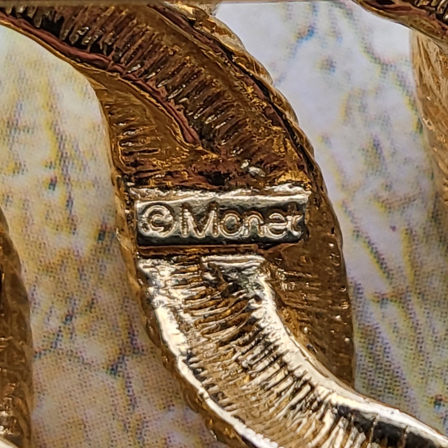 Brooch - Monet Gold Plait Chain Brooch