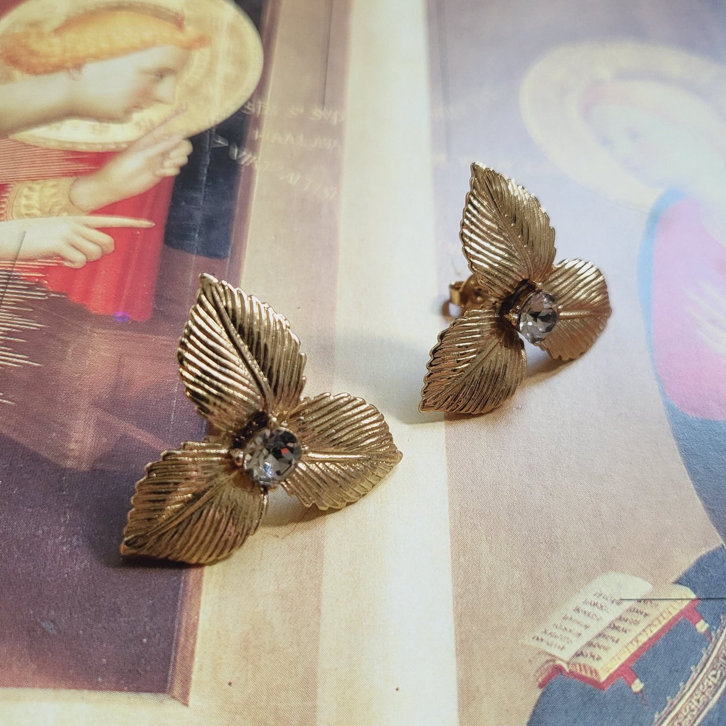 Posts - Sonia Rykiel Crystal Leaf Stud Earrings