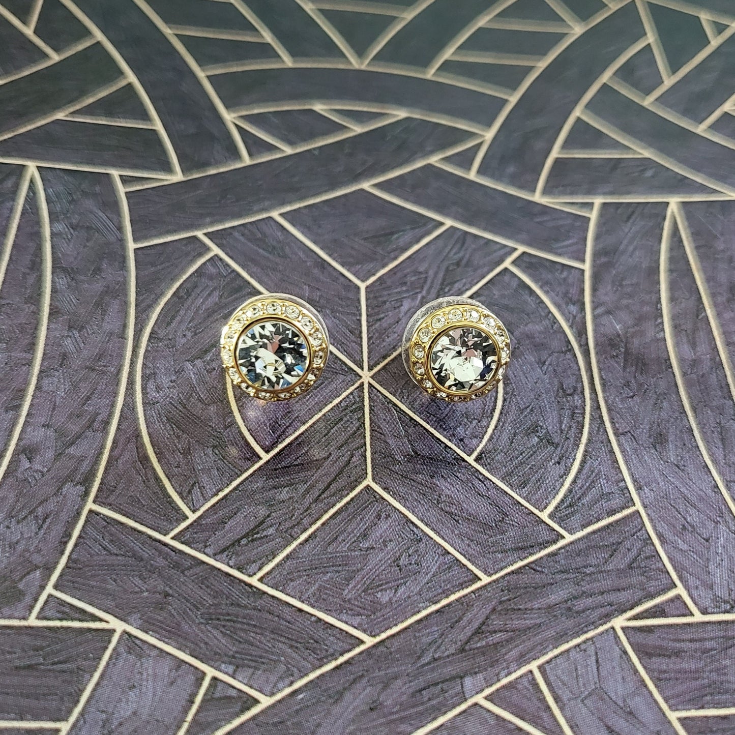 Posts - Swarovski Crystal Halo Stud Earrings