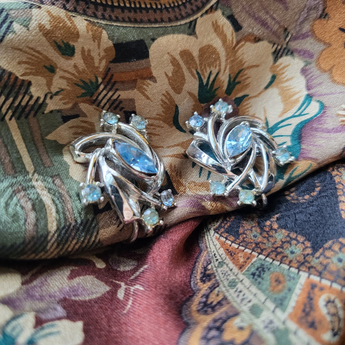 Clip on - Coro Ice Blue Crystal Clip on Earrings