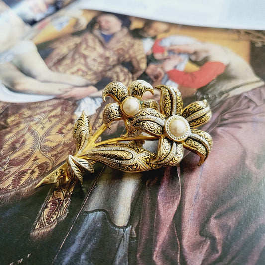 Brooch - Damascene Faux Pearl Flowers Brooch