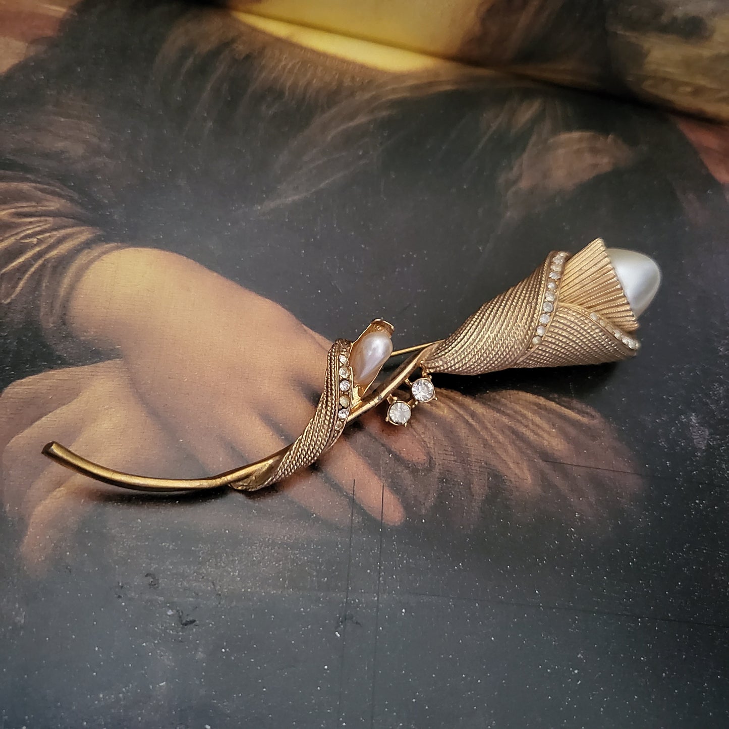 Brooch - Statement Pearl and Crystal Flower Brooch