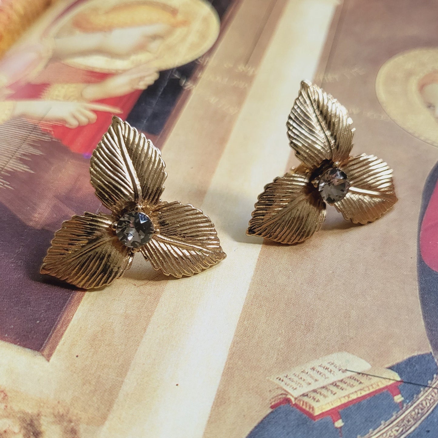 Posts - Sonia Rykiel Crystal Leaf Stud Earrings