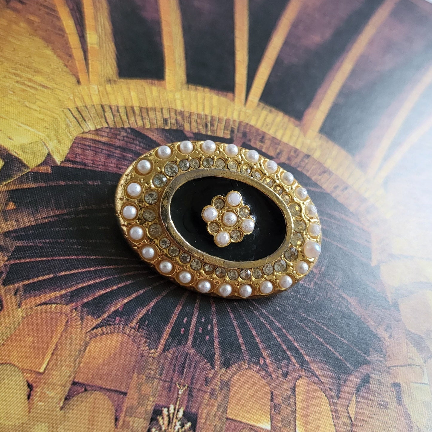 Brooch - Exquisite Black Mourning Brooch