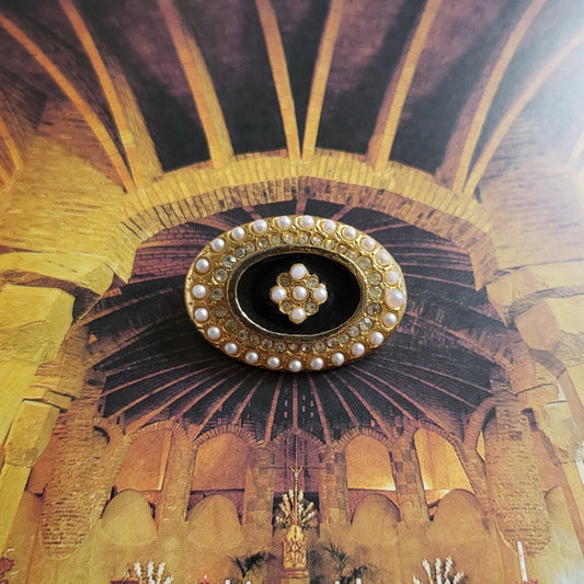 Brooch - Exquisite Black Mourning Brooch