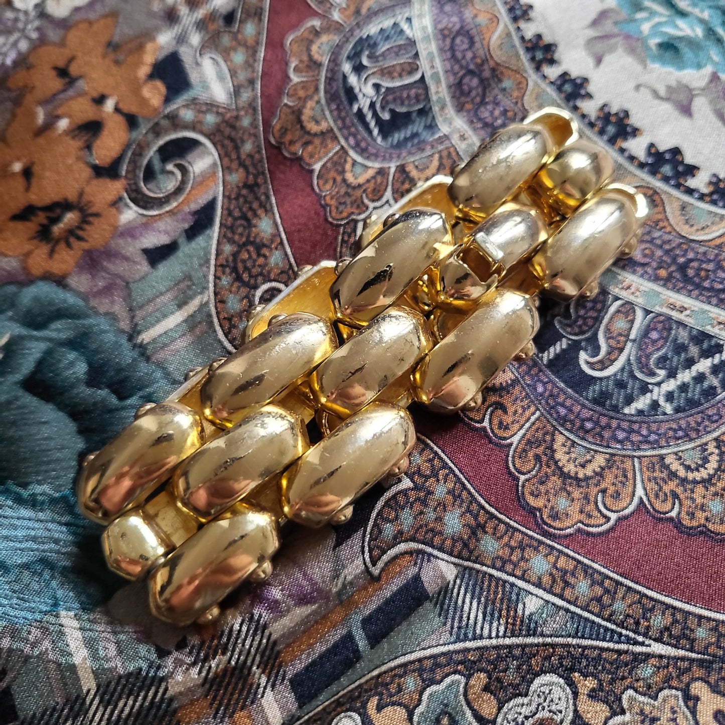 Bracelet - Burberrys Gold Chunky Panther Chain Link Bracelet