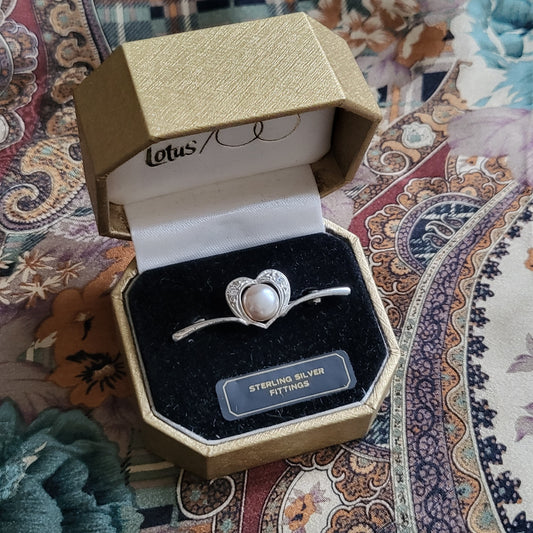 Brooch - Silver Pearl and Crystal Heart Bar Brooch