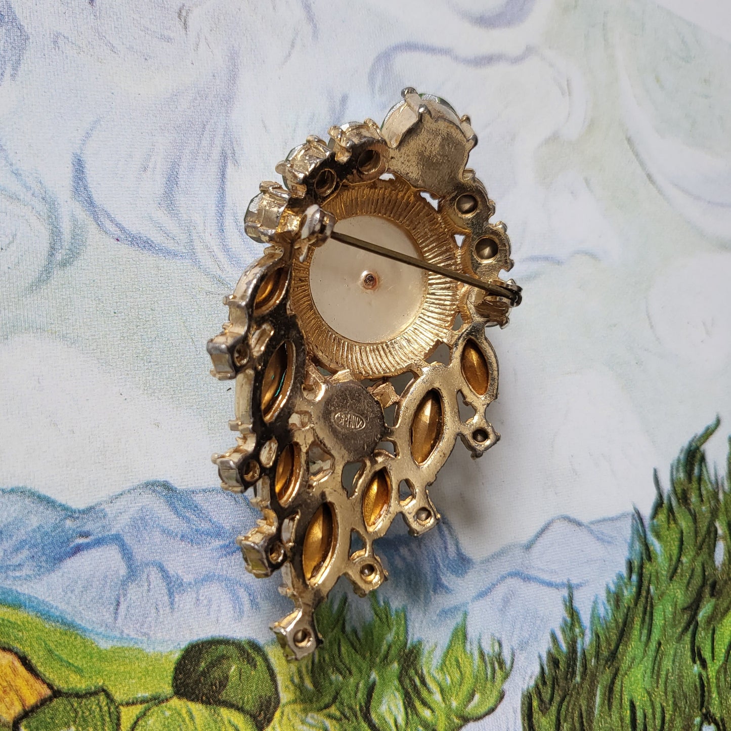 Brooch - Sphinx Pearl and Green Crystals Brooch