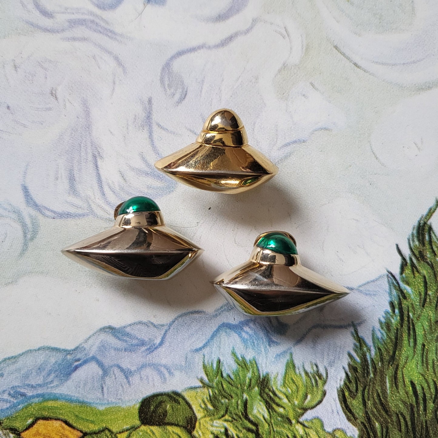 Brooch - Oscar de la Renta Volupte Gold Pin Brooch