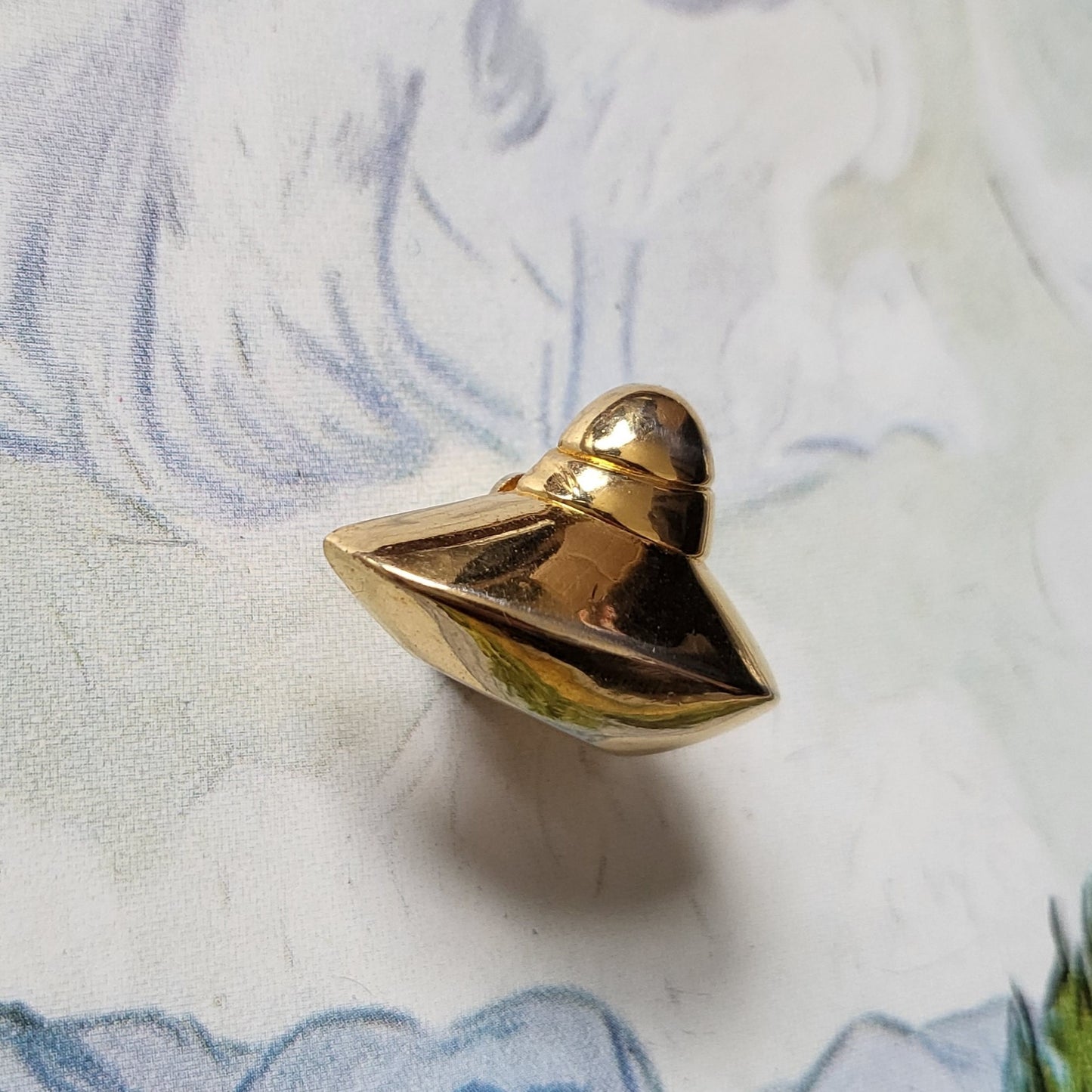 Brooch - Oscar de la Renta Volupte Gold Pin Brooch