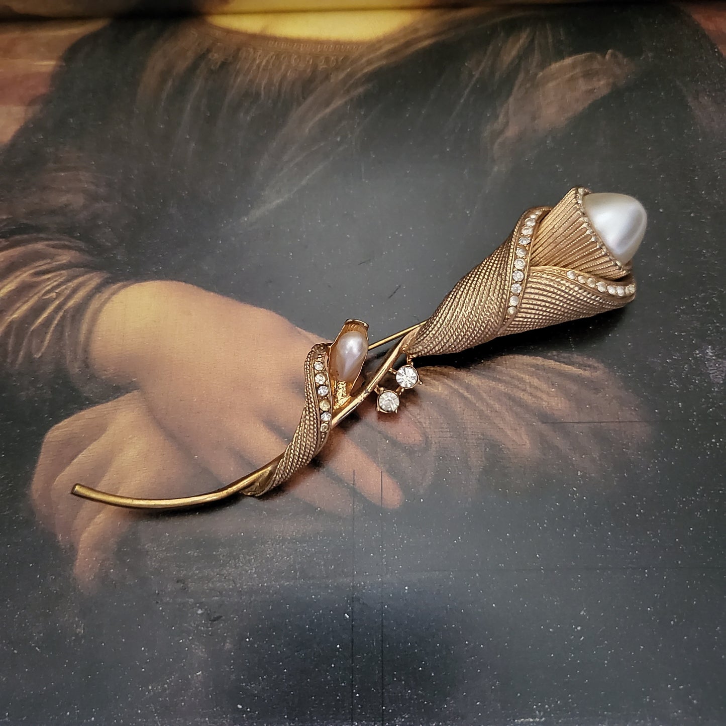 Brooch - Statement Pearl and Crystal Flower Brooch