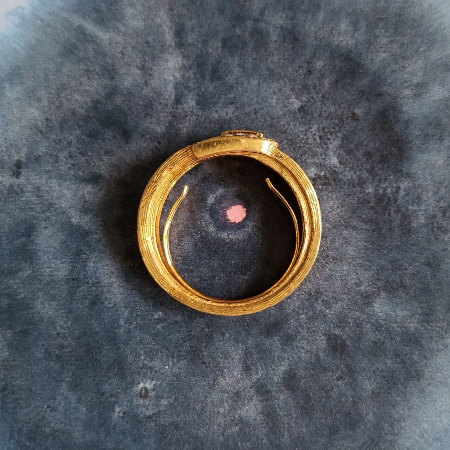 Ring - Avon Crystal Gold Belt Ring