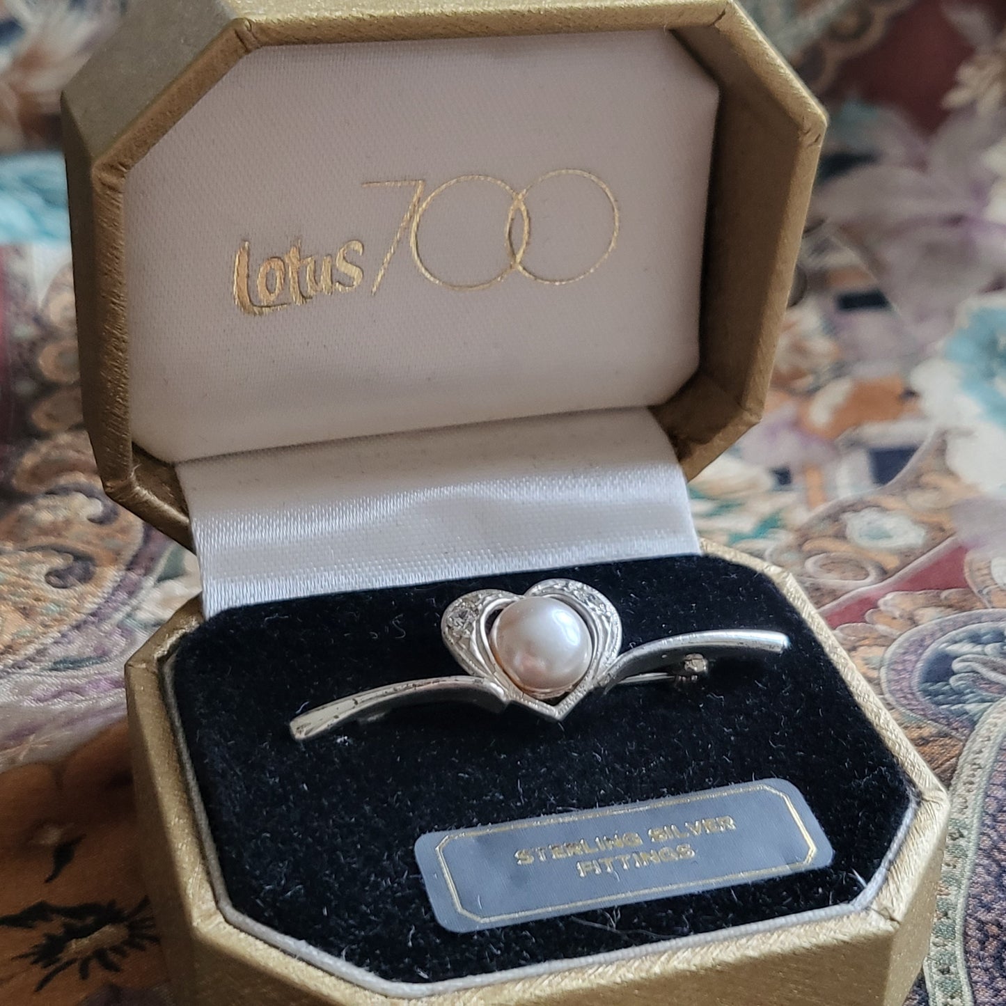 Brooch - Silver Pearl and Crystal Heart Bar Brooch