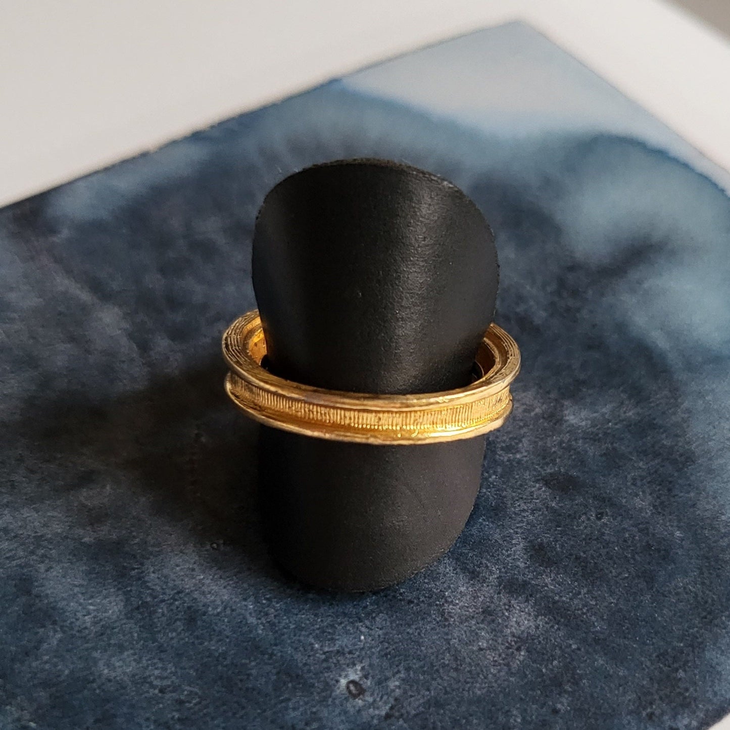 Ring - Avon Crystal Gold Belt Ring